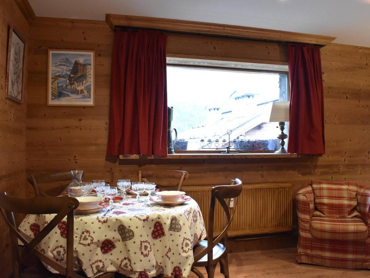 Appartement Cosy Avec Cheminee, Terrasse Et Parking, Proche Pistes Et Commerces - Meribel - Fr-1-180-552 Exterior photo