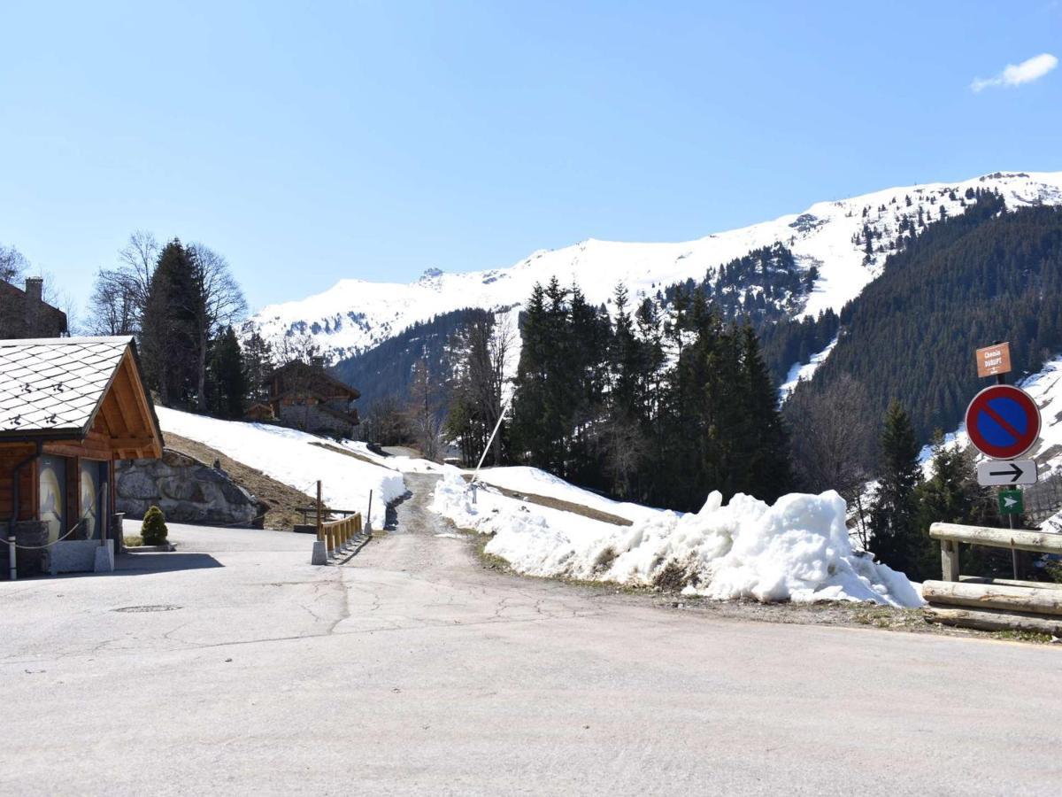 Appartement Cosy Avec Cheminee, Terrasse Et Parking, Proche Pistes Et Commerces - Meribel - Fr-1-180-552 Exterior photo